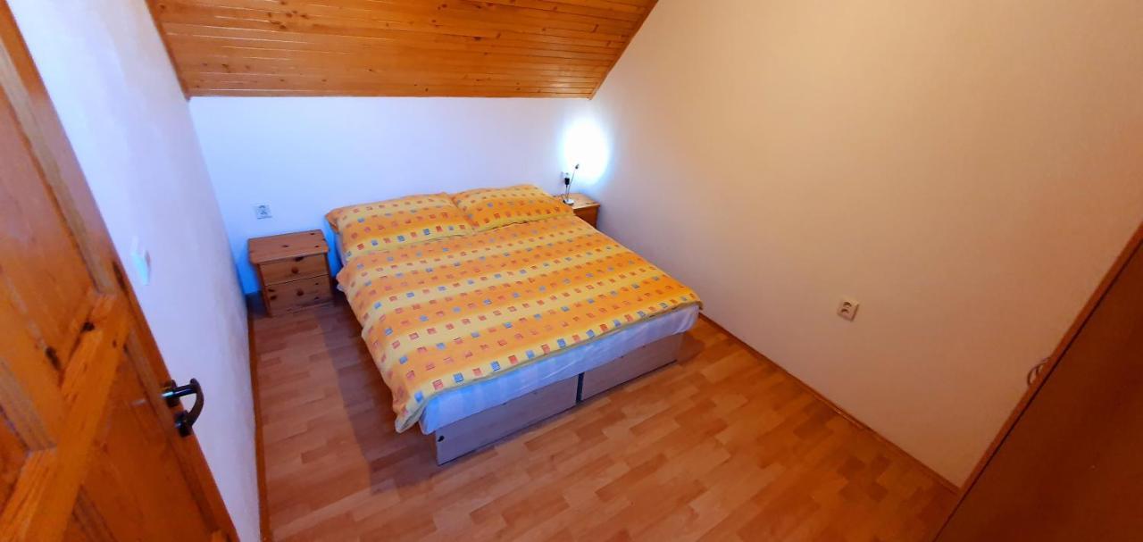 Vilka Cibulka A Chata Cesnacik Izipovce Экстерьер фото