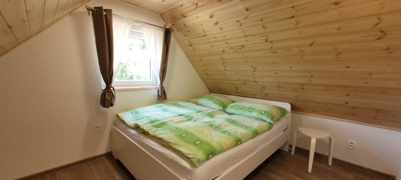 Vilka Cibulka A Chata Cesnacik Izipovce Экстерьер фото